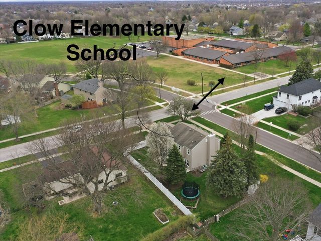 1335 Leverenz Road, Naperville, IL 60564