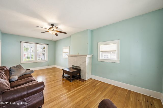 4612 S 3rd St, Louisville, KY 40214