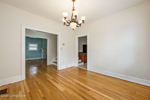 4612 S 3rd St, Louisville, KY 40214