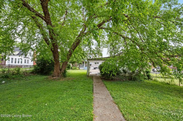 4612 S 3rd St, Louisville, KY 40214