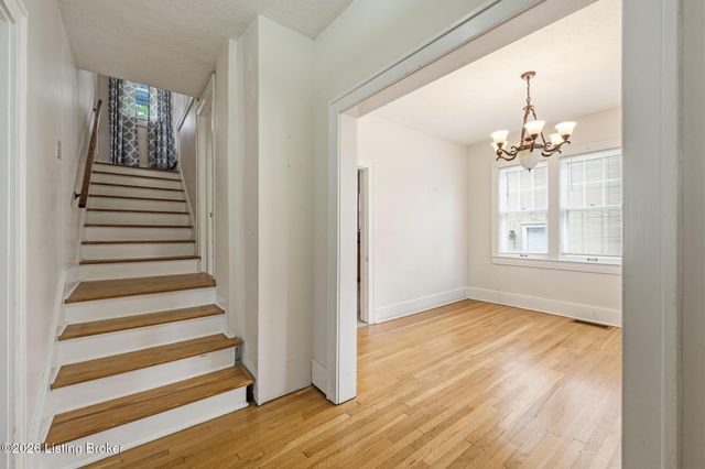 4612 S 3rd St, Louisville, KY 40214