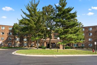 1475 Rebecca Drive 217, Hoffman Estates, IL 60169