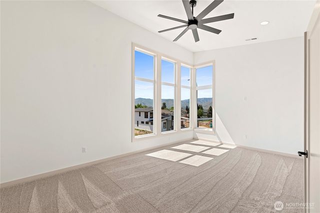 107 Chadwick Street NW, East Wenatchee, WA 98802