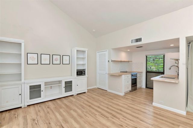 701 PINE RUN DRIVE 701, Osprey, FL 34229