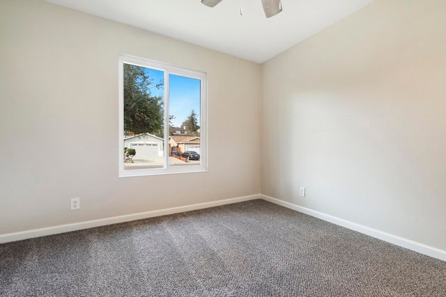 1016 Metten Ave, Pittsburg, CA 94565