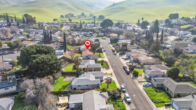 1016 Metten Ave, Pittsburg, CA 94565