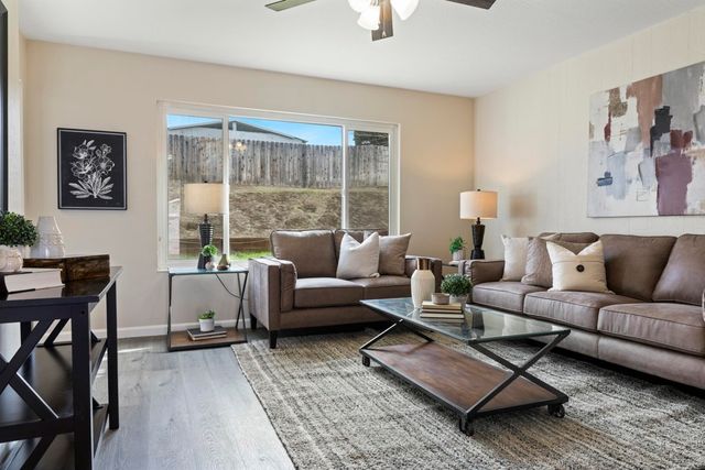 1016 Metten Ave, Pittsburg, CA 94565