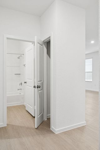 17323 Thor Well Lane, Crosby, TX 77532