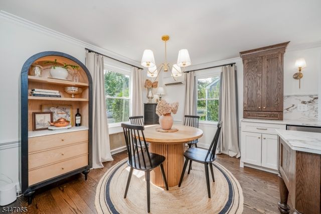 21 Duchamp Pl, Chatham Boro, NJ 07928
