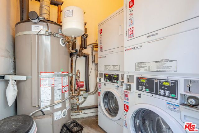 5831 Carlton Way 6, Los Angeles, CA 90028