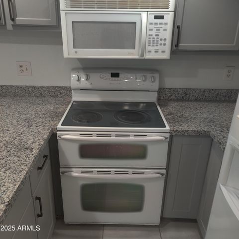 18811 N 19TH Avenue 1023, Phoenix, AZ 85027