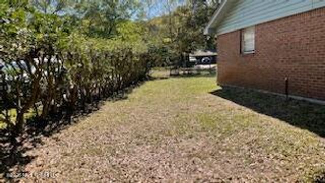 2300 Sandalwood Drive, Gautier, MS 39553