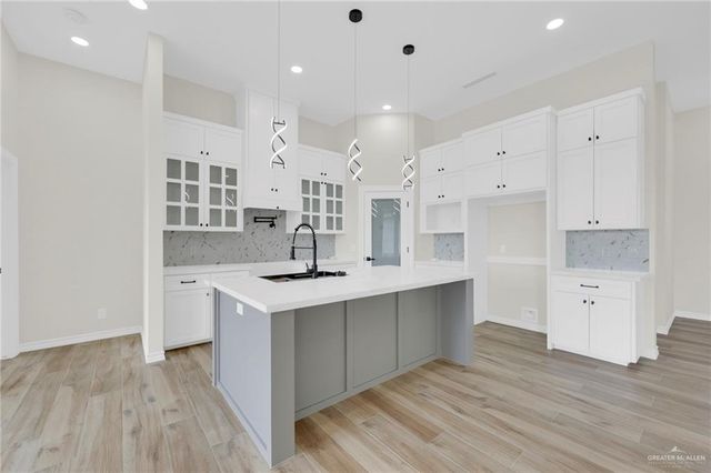 5300 N 42nd Street, Mcallen, TX 78504