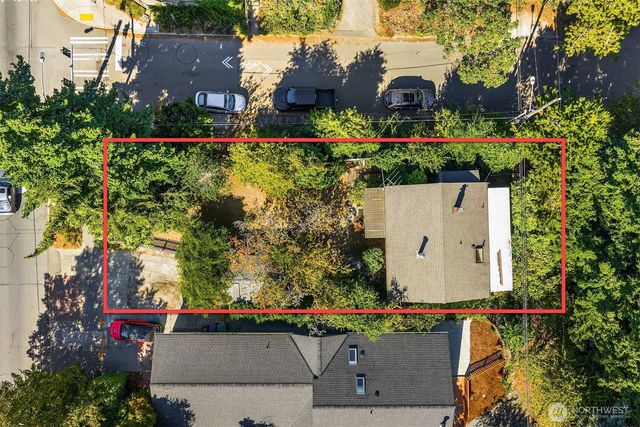 5202 35th Avenue SW, Seattle, WA 98126