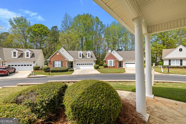 1017 Pinehurst Drive, Peachtree City, GA 30269
