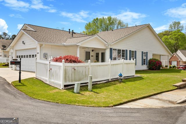 1017 Pinehurst Drive, Peachtree City, GA 30269