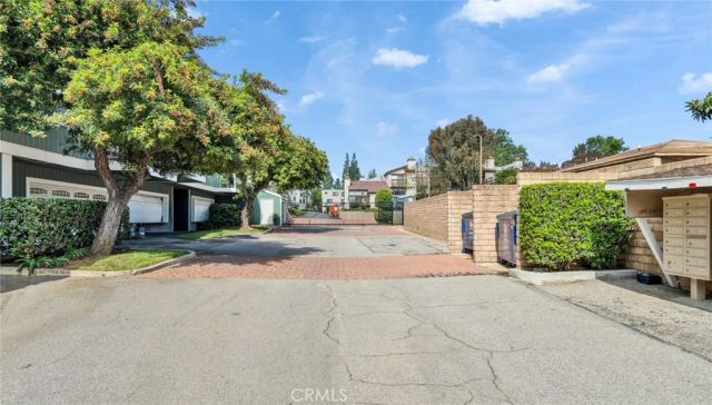 1070 Walnut Grove F, Rosemead, CA 91770