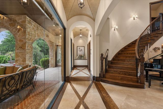2504 Silver Table Drive, Lewisville, TX 75056