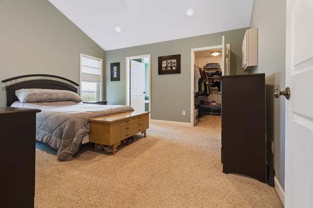 707 Tulip Drive, Three Oaks Vllg, MI 49128