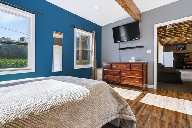 707 Tulip Drive, Three Oaks Vllg, MI 49128