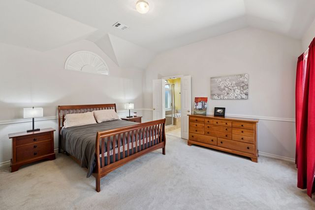 409 Kyle Lane, Lewisville, TX 75067