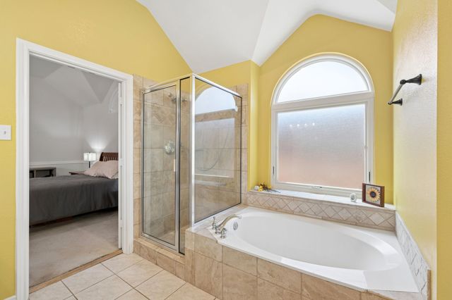 409 Kyle Lane, Lewisville, TX 75067