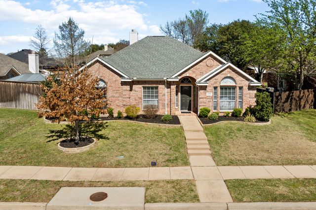 409 Kyle Lane, Lewisville, TX 75067