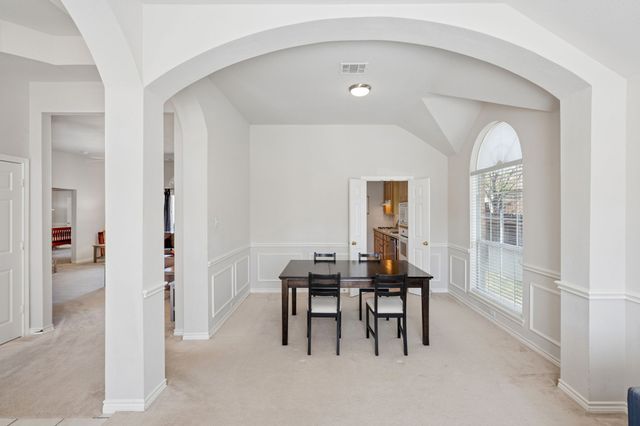 409 Kyle Lane, Lewisville, TX 75067