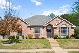 409 Kyle Lane, Lewisville, TX 75067