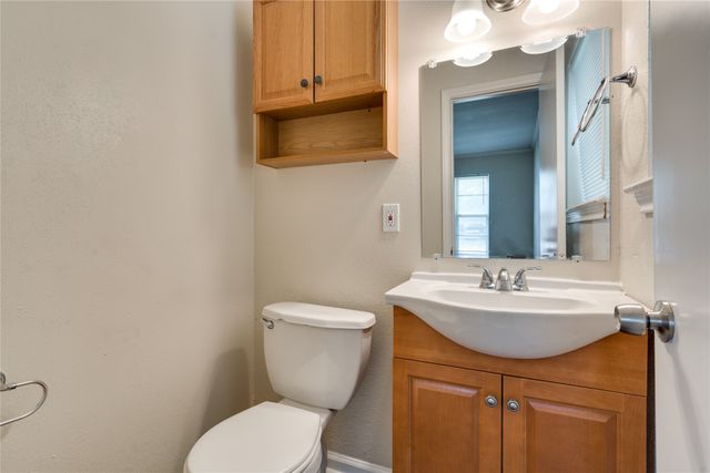 1310 Willowbrook Street, Lancaster, TX 75134