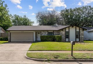 1310 Willowbrook Street, Lancaster, TX 75134
