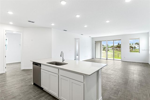 328 ALEXANDRITE STREET, Deland, FL 32720