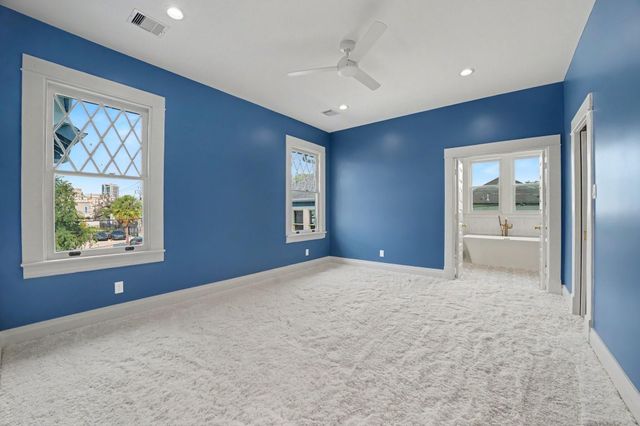 404 Avondale Street, Houston, TX 77006