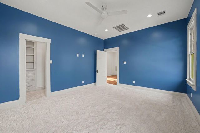 404 Avondale Street, Houston, TX 77006