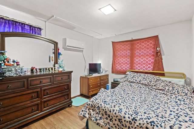 10501 S 875 E, Walkerton, IN 46574