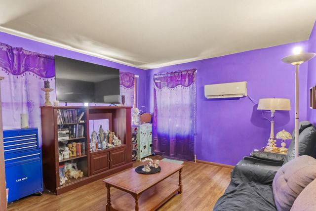 10501 S 875 E, Walkerton, IN 46574