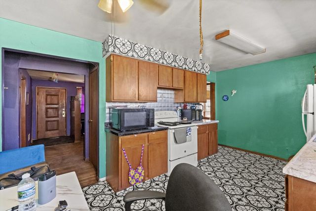 10501 S 875 E, Walkerton, IN 46574