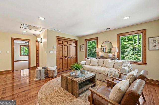 218 Blue Gate Lane, Dahlonega, GA 30533