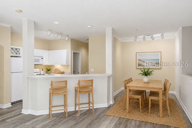 4 Indigo Run Dr Apt 2810, Hilton Head Island, SC 29926