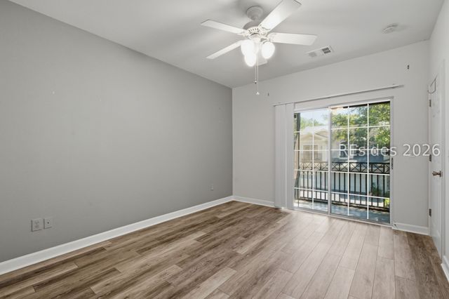 4 Indigo Run Dr Apt 2810, Hilton Head Island, SC 29926