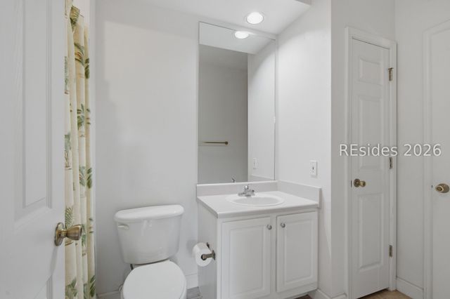 4 Indigo Run Dr Apt 2810, Hilton Head Island, SC 29926