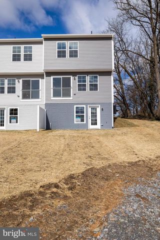 444 CARROLTON ST, Hagerstown, MD 21740