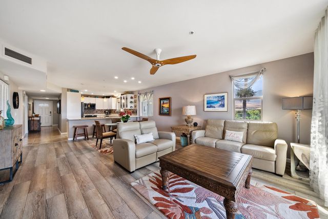 1400 Limahana Cir Apt 301, Lahaina, HI 96761