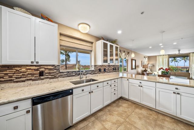 1400 Limahana Cir Apt 301, Lahaina, HI 96761