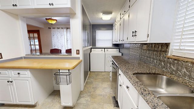 3409 AUBURN ROAD, Huntington, WV 25704