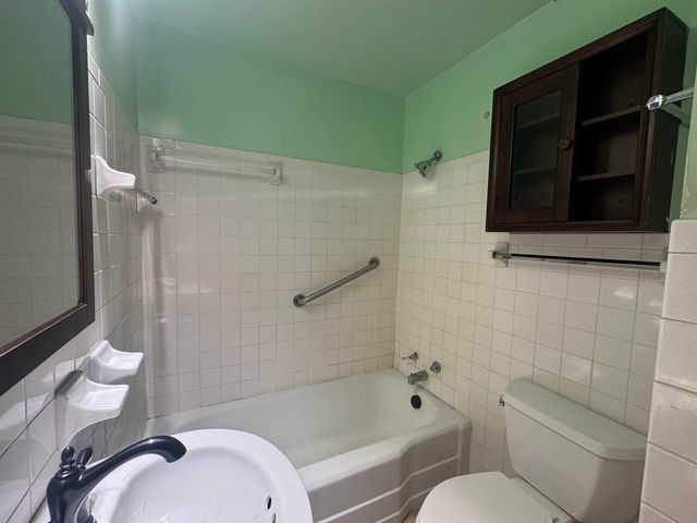 3409 AUBURN ROAD, Huntington, WV 25704