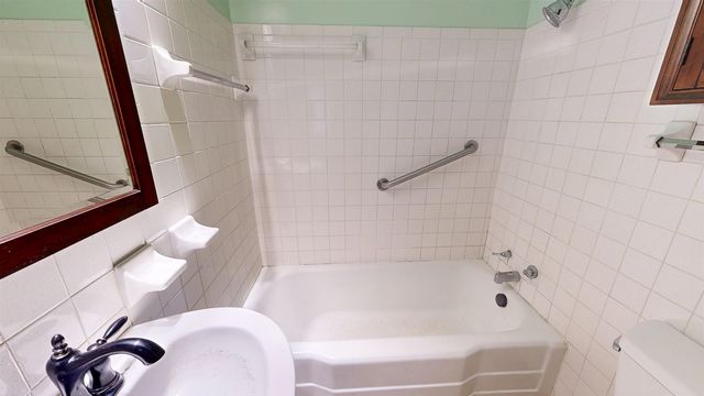 3409 AUBURN ROAD, Huntington, WV 25704