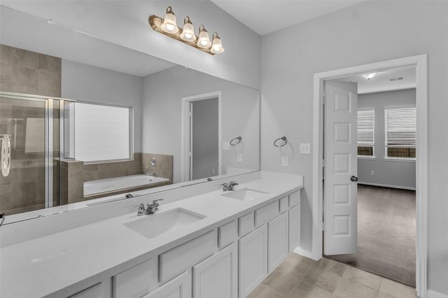 5327 Cj Walker Lane, Houston, TX 77048