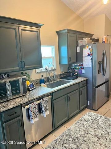 739 Raleigh Road SE, Palm Bay, FL 32909