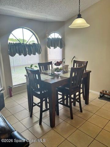 739 Raleigh Road SE, Palm Bay, FL 32909